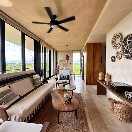 Casa Xila By Gekkot Travel Hotel