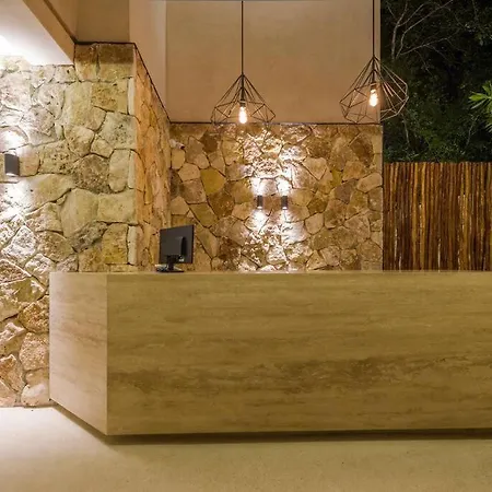 Beyond Amazing 3bd 2br/ Balcony * Tulum