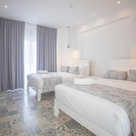 Hotel La Bella 4*