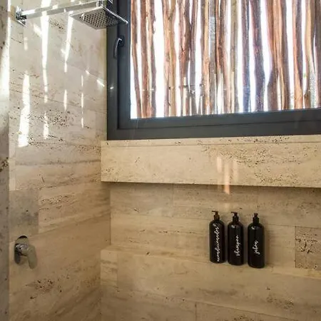 Beyond Amazing 3bd 2br/ Balcony * Tulum