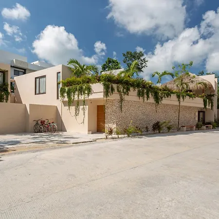 Collection O Faisano Boutique Hotel, Spa, Transportation, & Tours, (adults Only) Tulum