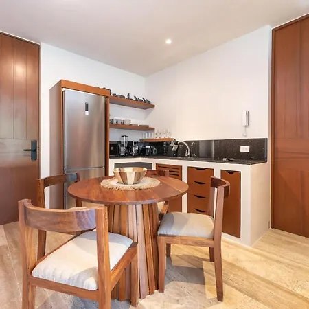 Apartment Beautiful With Private Pool *