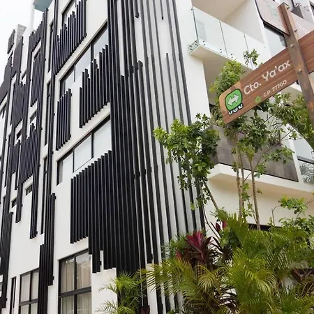 Modern Perfect For Couples And Remote Work Apartment