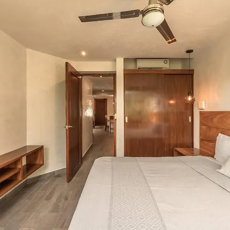 2br, 2 Pools, Gym, 15min From Tulum