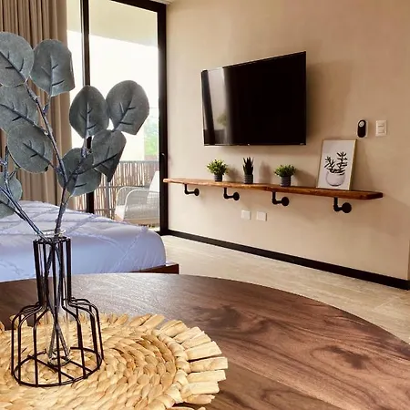 Luxurious Jungle Apartment Tulum