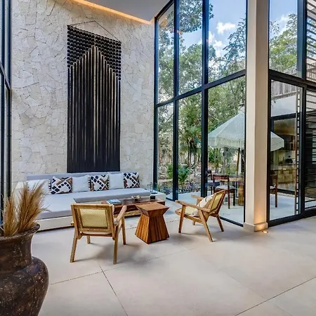 Oasis In 3br/3ba By Mayan Host *