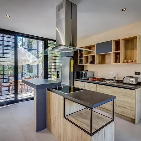 Oasis In 3br/3ba By Mayan Host