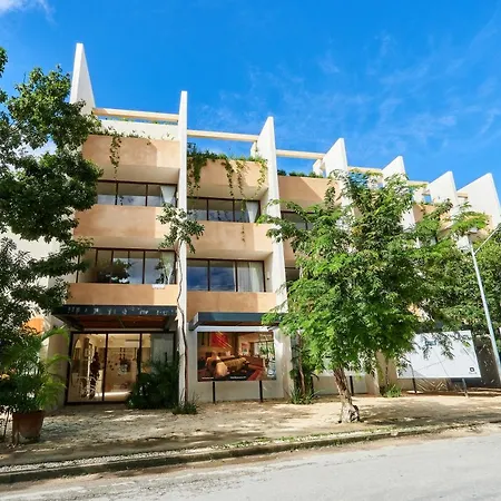 Flawless Studio In Premium Location With Patio & Plunge Pool And Rooftop With Pool *