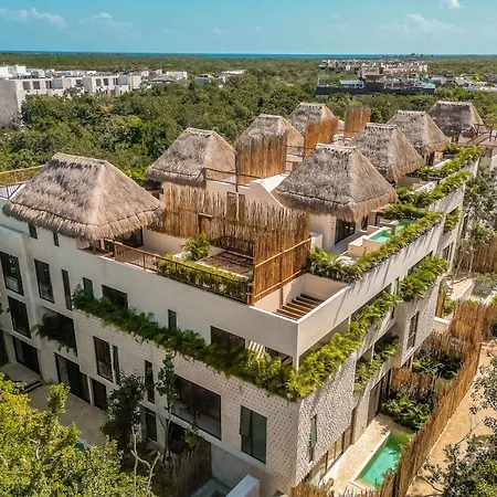 @ Mestiza, 307b * Tulum