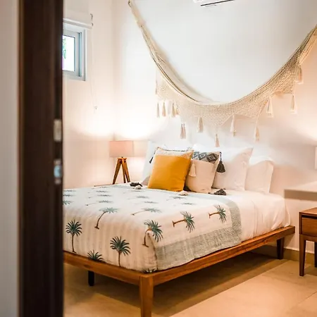 Apartamento Charming Boho Entire W Patio Swing