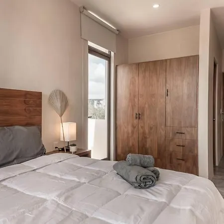 3 Bed Private Rooftop & Pool - Siddharta Ph10 Villa