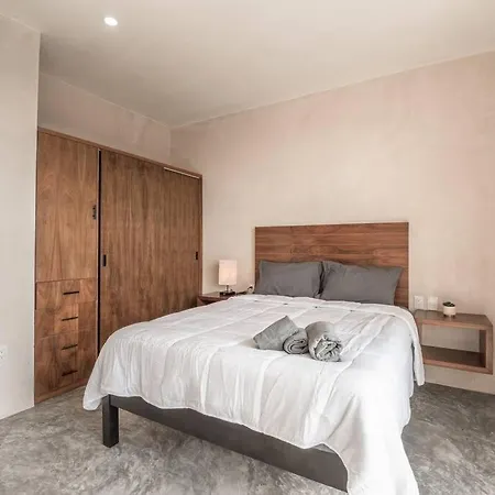 3 Bed Private Rooftop & Pool - Siddharta Ph10 Villa