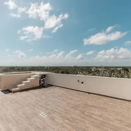 3 Bed Private Rooftop & Pool - Siddharta Ph10