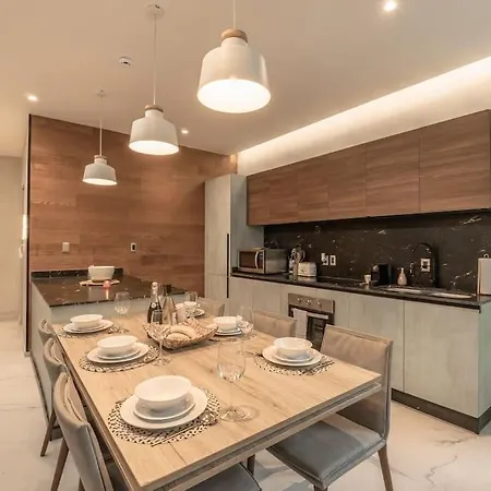 New By 5 Min To Beach, Private Pool Apartment