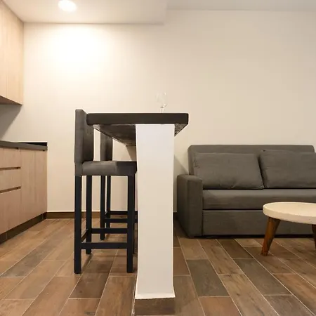 Wamai Apartment *