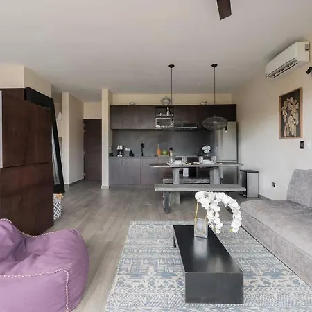 20 Guests 5 Min Beach+rooftop Pool Jacuzzi * Tulum