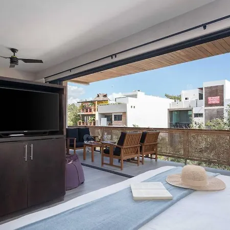 20 Guests 5 Min Beach+rooftop Pool Jacuzzi Villa