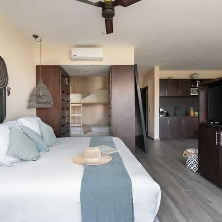 Villa 20 Guests 5 Min Beach+rooftop Pool Jacuzzi Tulum