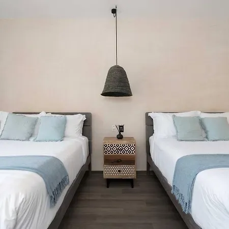 Villa 20 Guests 5 Min Beach+rooftop Pool Jacuzzi