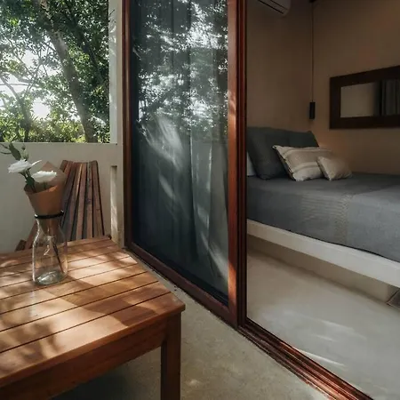 Jungle Luxe: Private Hottub, Terrace - Holistika