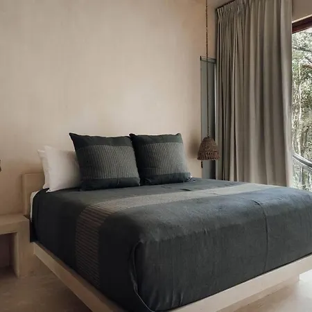 Jungle Luxe: Private Hottub, Terrace - Holistika *