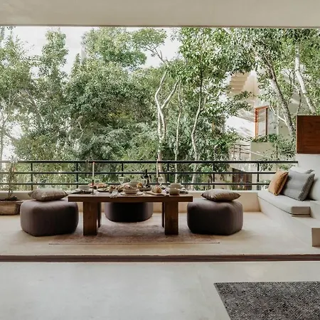 Jungle Luxe: Private Hottub, Terrace - Holistika