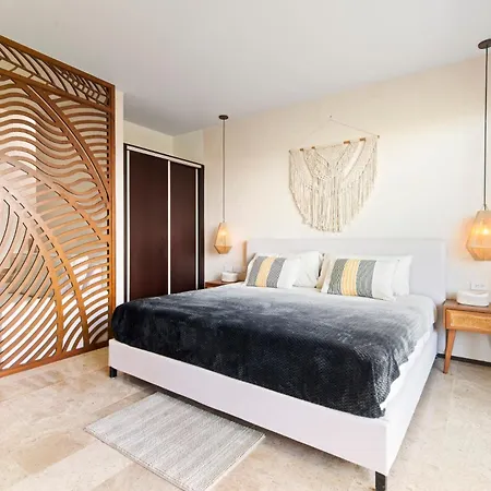 Apartment Serenity In The Sky - With Rooftop And Plunge Pool *