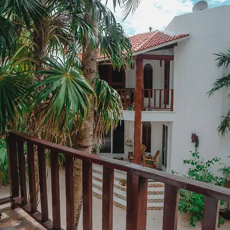 Bed & Breakfast Casa Colibri Tankah