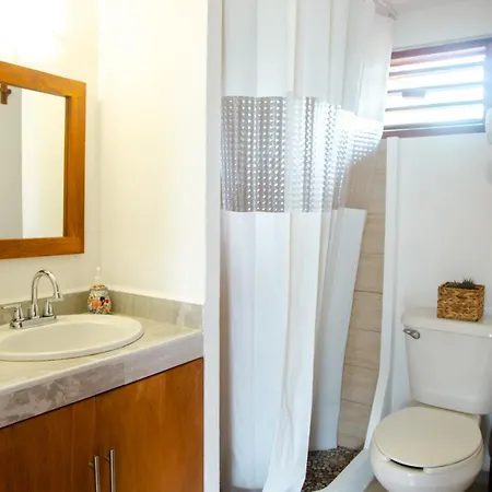 Bed & Breakfast Casa Colibri Tankah
