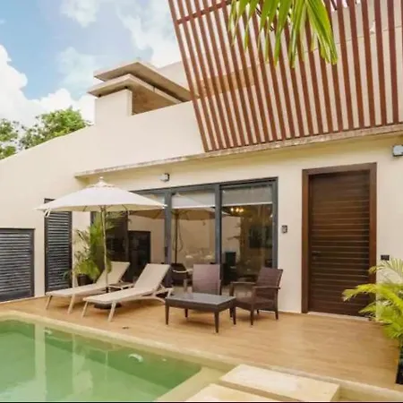 Villa Tropical House For 12 People & 2 Pools In La Veleta, Tulum
