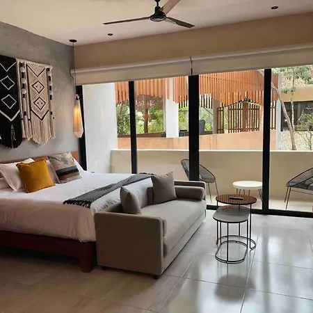 Amplio Departamento Con Balcon Y Cocina Apartment *