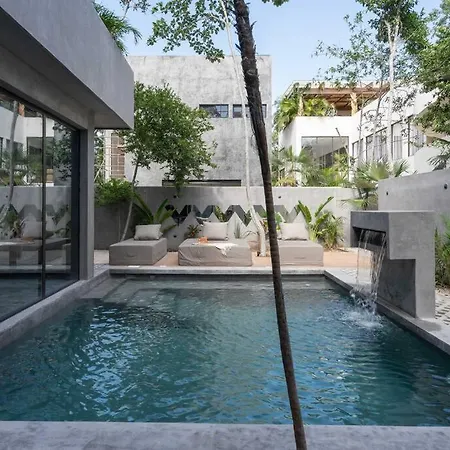 Luxury 3br House Rooftop Pool In Prime Area Tulum