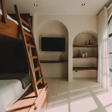 De Luz 4 Bedrooms & 2 Private Pools