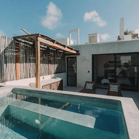 De Luz 4 Bedrooms & 2 Private Pools * Tulum