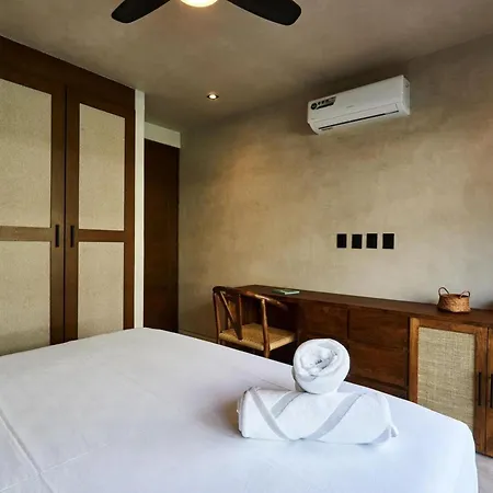 Hotel Bakal By Lockey 4*