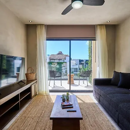 Bakal By Lockey Hotel 4*