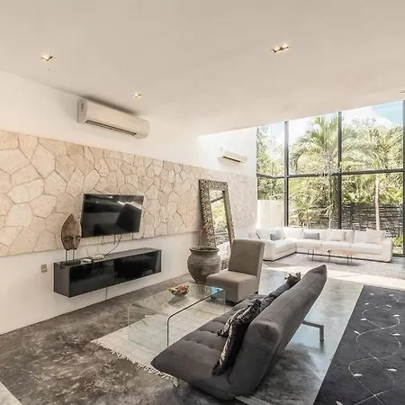 Great Private Pool 3br 8ppl