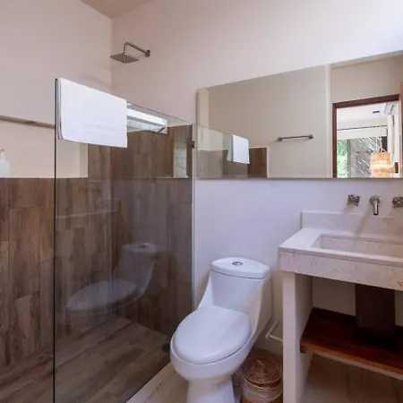 Holiday home Premium House In A Gated Community Of La Veleta With 2 Private Pools, Backyard And Outdoor Seating Tulum