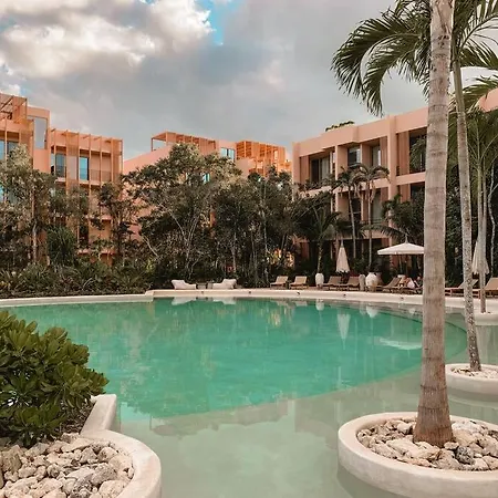 Luxury Aldea Zama - *