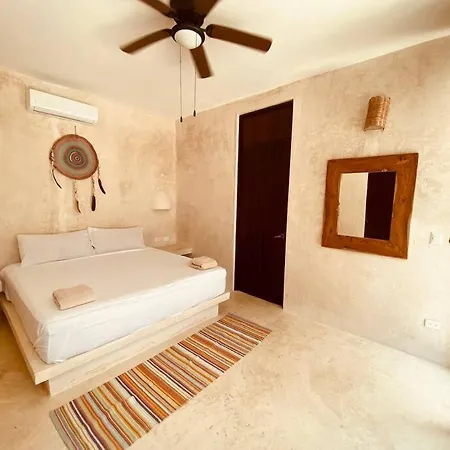 Private Cenote 18 Guests Luxury Jungle * Tulum