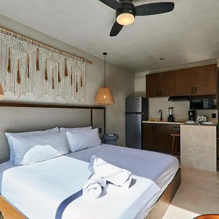 Apartment Charming Studio In The Heart Of With Private Balcony, Swimming Pool, Outdoor Seating & Kid's Area Tulum