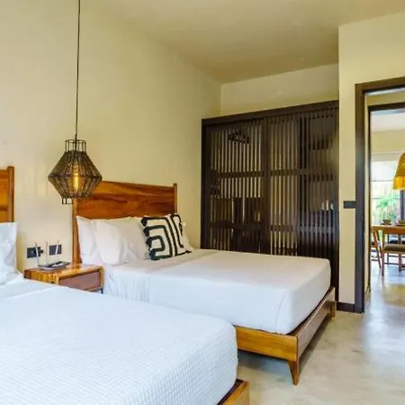Villa Tropical House For 12 People & 2 Pools In La Veleta,