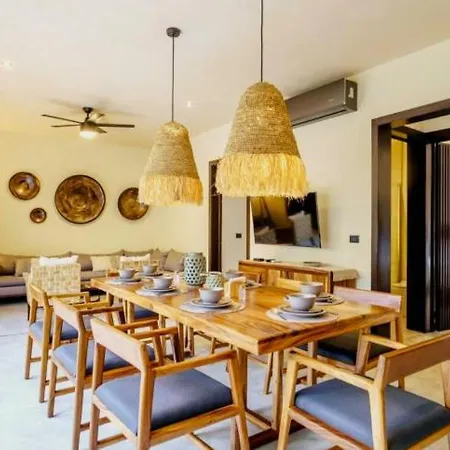 Villa Tropical House For 12 People & 2 Pools In La Veleta,