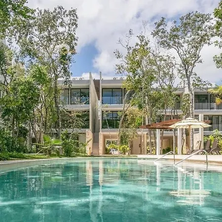 Encanto Private Balcony 2 Pools Gym Only 5 Minutes To Beaches Apartamento Tulum