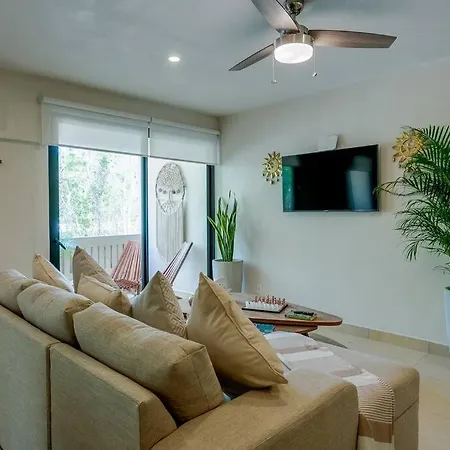 Apartment Masterly Just In *