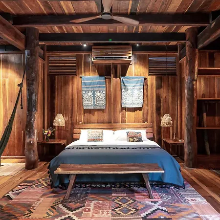 Hotel Casa Moksha