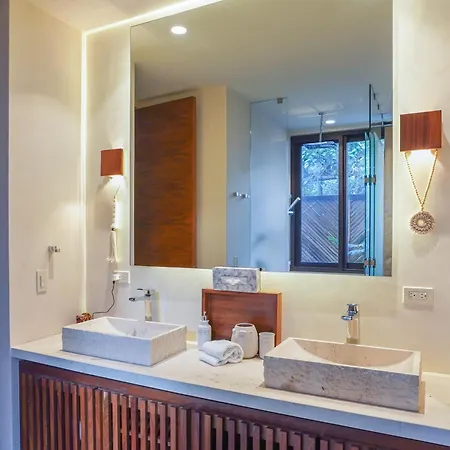 Miraluna Stunning Penthouse In Exclusive Area Сasa de vacaciones *