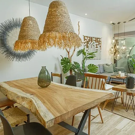 Apartment Elegant+spacious+bikes & *