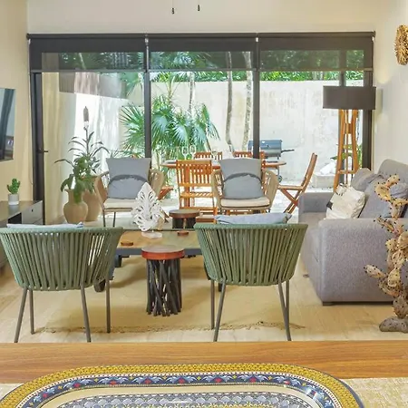 Elegante Y Espacioso Depto 3 Hab Patio Privado En