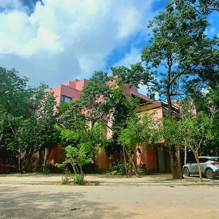 Aldea Zama Gem / Stylish Retreat 1250sqft / 116sqm Tulum
